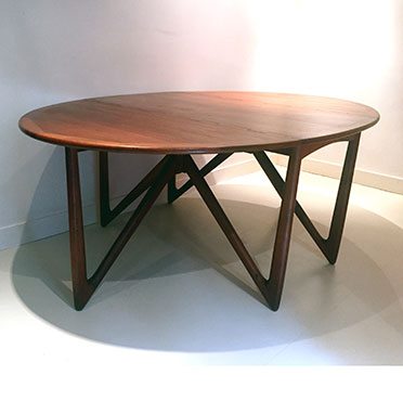 Kurt Ostervig Table