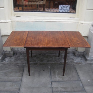 Extension Dining Table